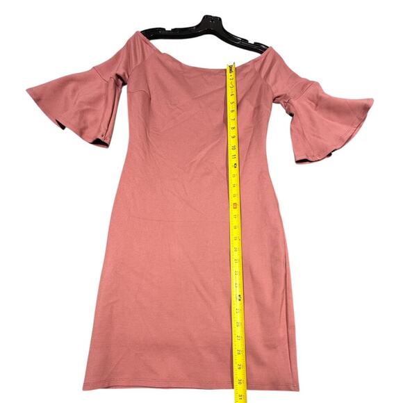 NEW- NWT Gianni Bini Mauve Off-Shoulder Flutter Sleeve Bodycon Dress - Size S - Picture 3 of 9
